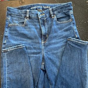 American Eagle AEO women’s size 8 hi-rise curvy jegging